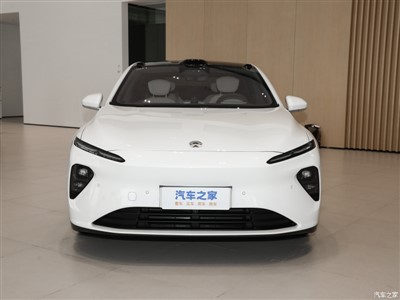 NIO ET 7 Saf Elektrikli Sedan
