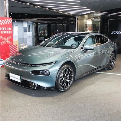 XPENG P7i 550 MAX Yüksek Hızlı Sedan