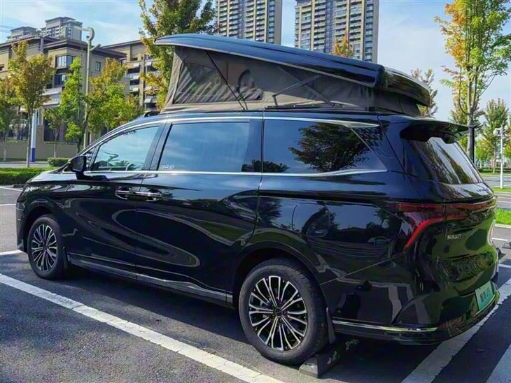 Dongfeng Forthing Xinghai V9 Mid-large MPV factory