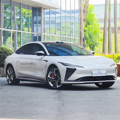 IM L7 Sedan Elektrikli Araç